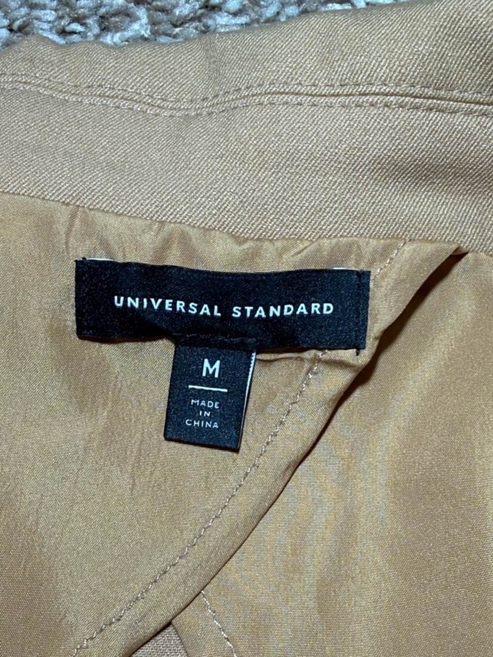 Universal Standard All Day Classic Blazer - Picture 6 of 13